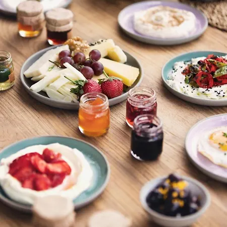 Kaipo Adult Only Hotel 2*